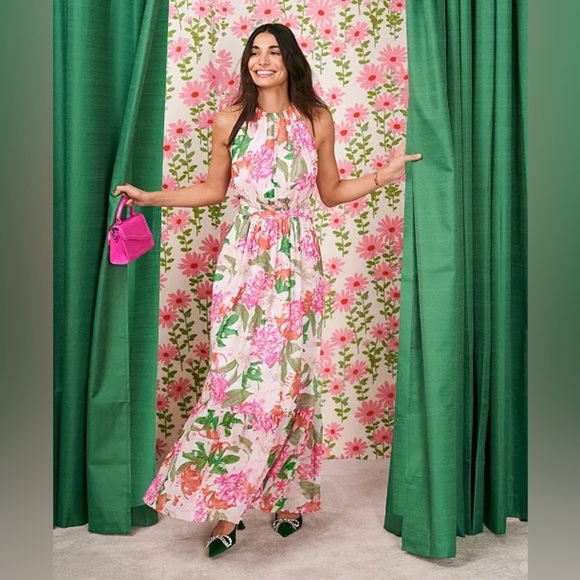 CeCe- Floral Long Maxi Dress Halter Neck - Size 6
Retail Price $175 - Picture 1 of 17